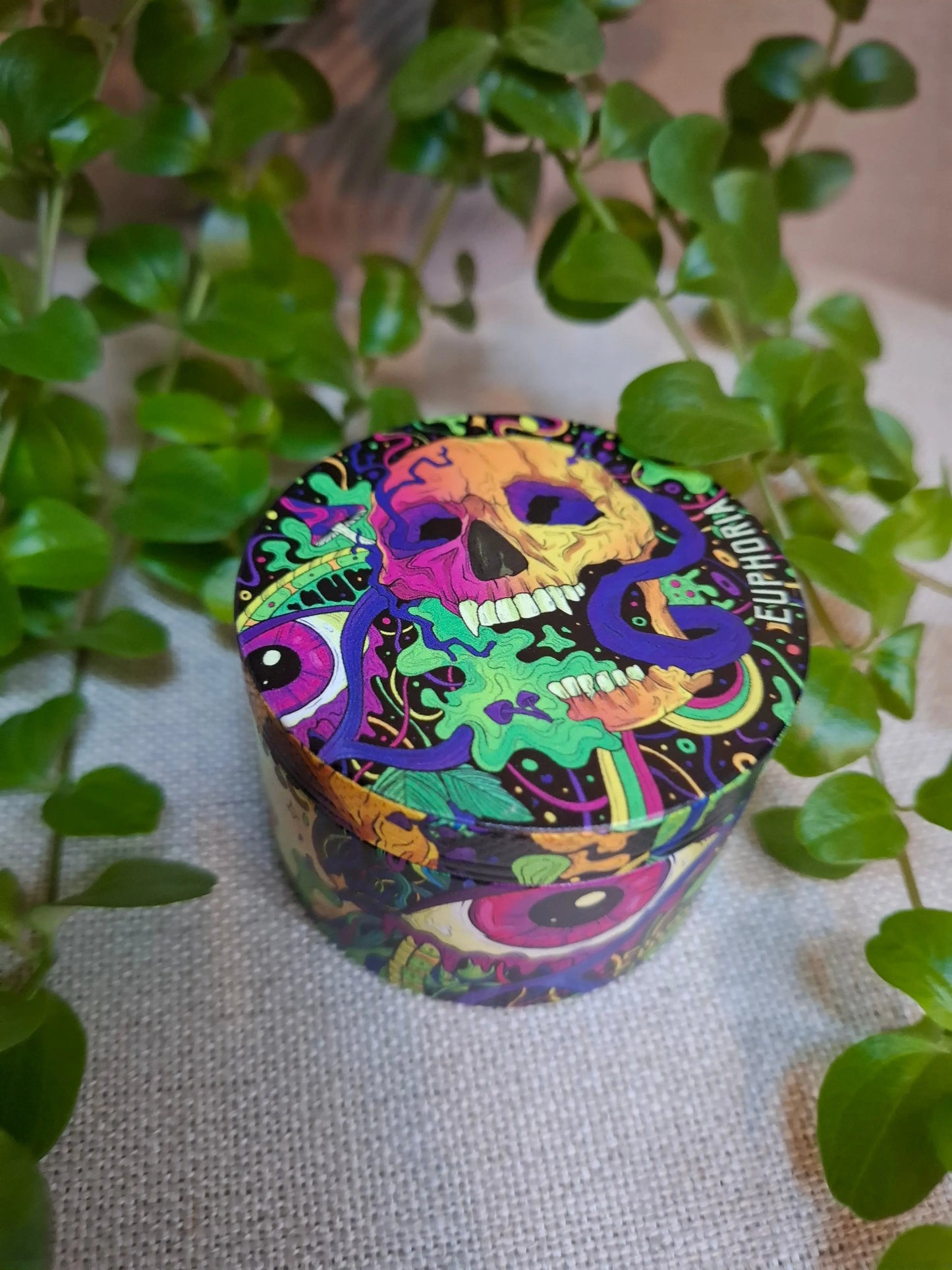 💀 Grinder Euphoria – Design Psychédélique & Efficacité Ultime CBD Shop The Garden Bio